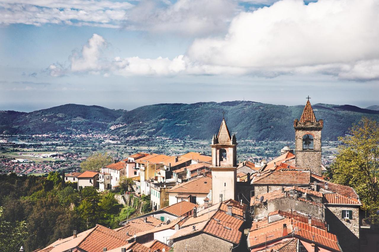 Castello Malaspina Di Fosdinovo Hotel Bagian luar foto